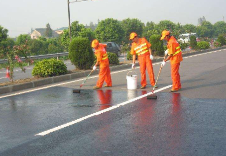 杨浦 彩色路面喷漆维修改色的使用寿命有多长？